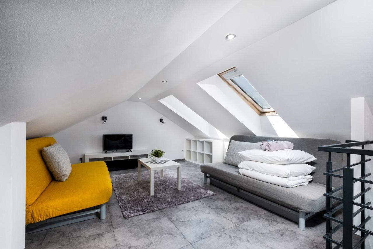 La Perla Homestay